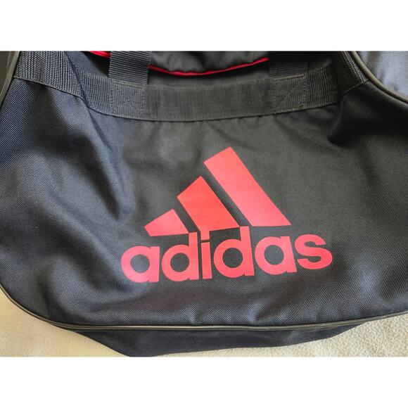 Adidas Diablo Duffel Bag Black Pink Logo Fits Gym Locker Zip Top Compact Sports - Picture 3 of 8
